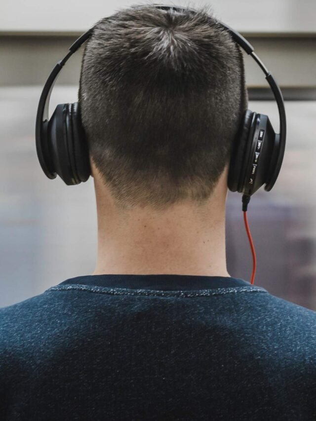 Top 10 Best Headphones Under 2000